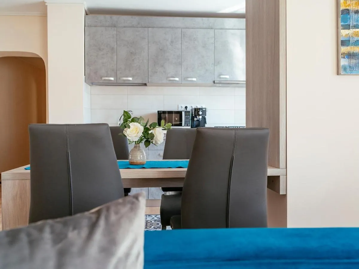 Апартаменты Piata Unirii - Old Town - 2Br Бухарест
